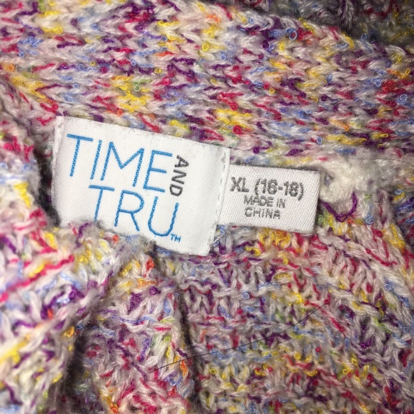 Colorful Sweater - Picture 3 of 3